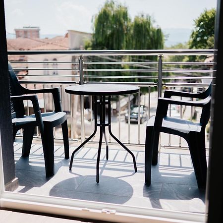 Froa Luxury Apartment Debar Zewnętrze zdjęcie